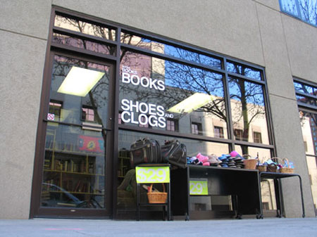 New Book Store